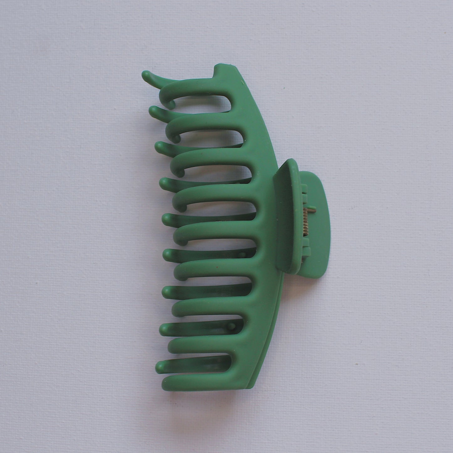 Large Hairclaw Green