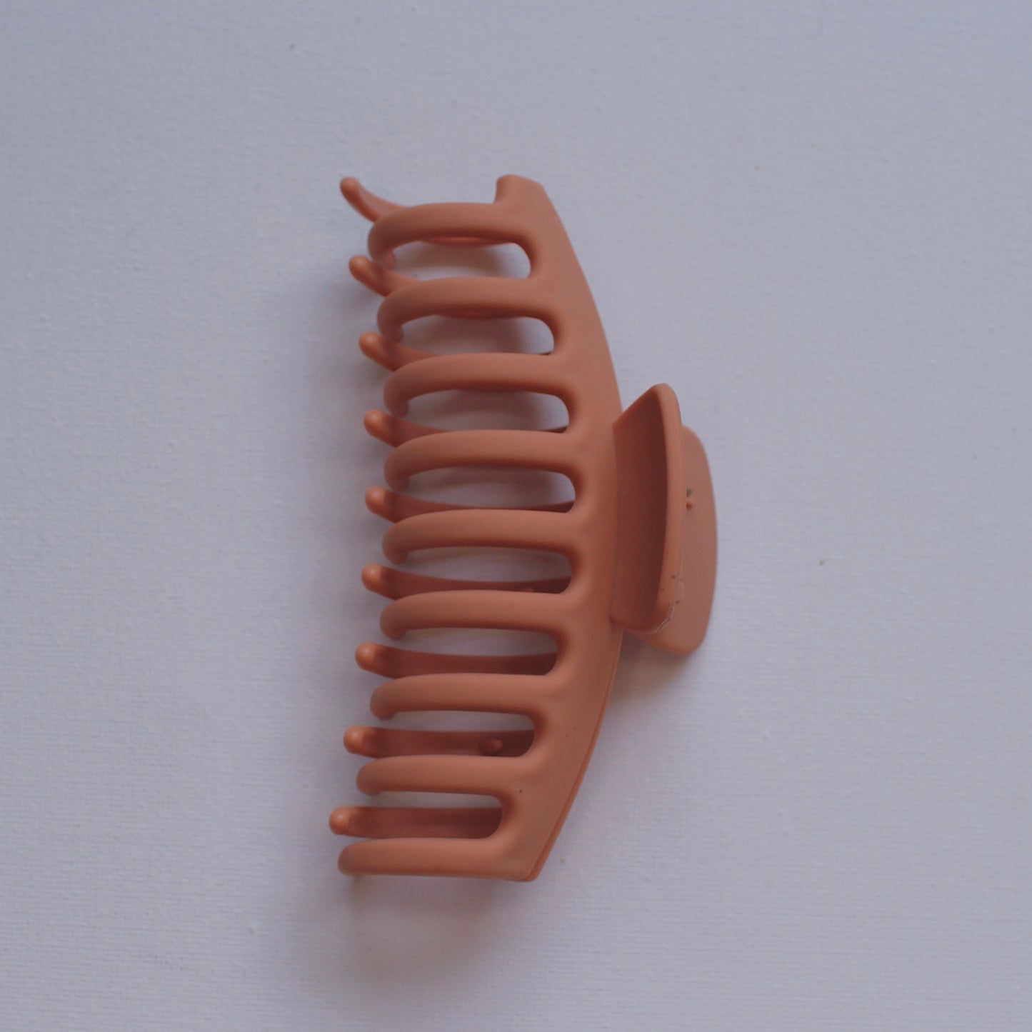 Matte Hairclaw Peach