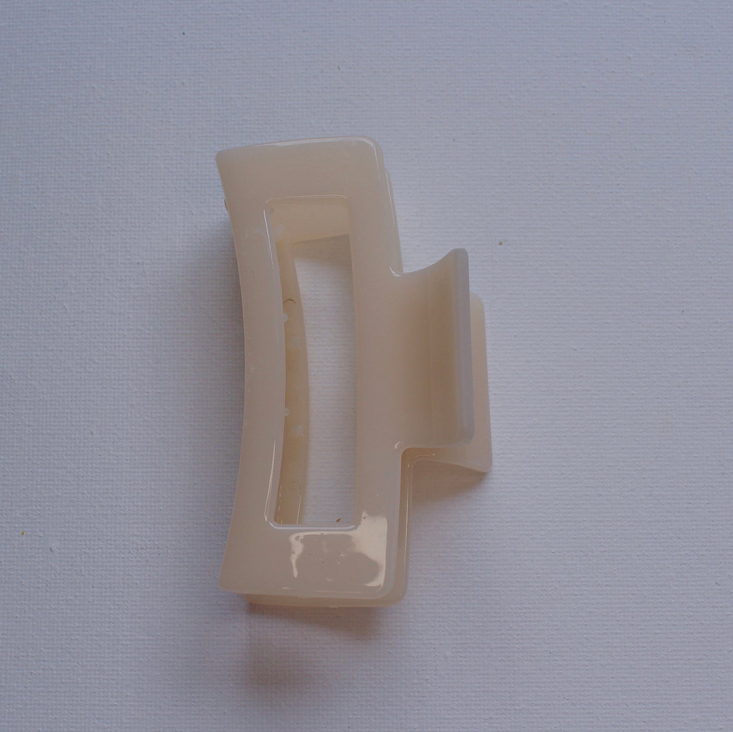 Cream Jelly Hair Claw