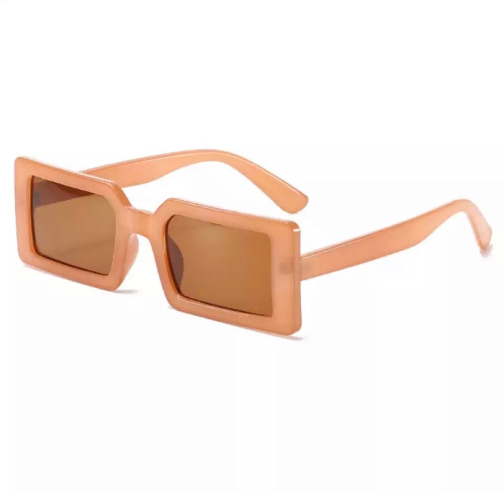 Classic Square Glasses Tea