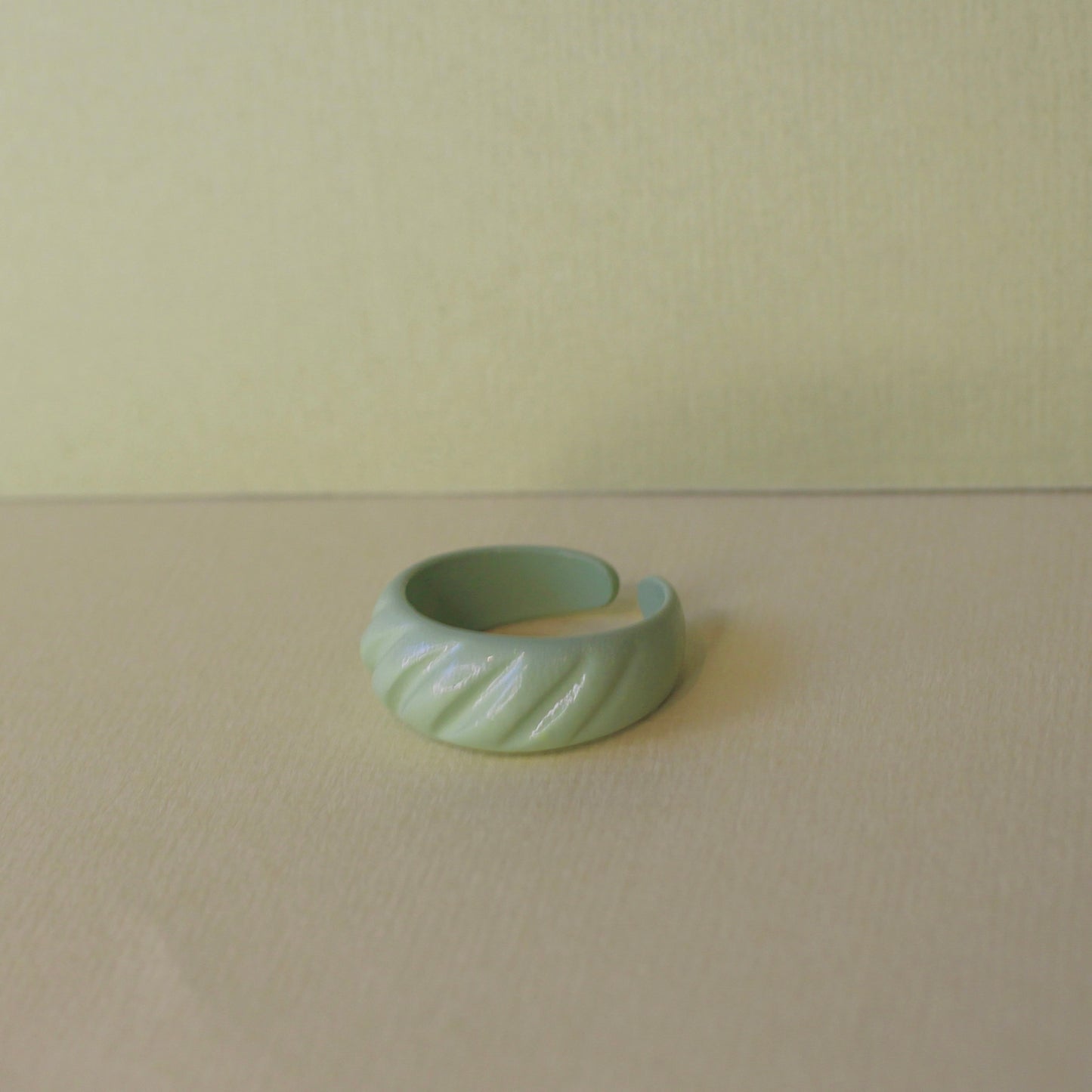Green Shell Ring