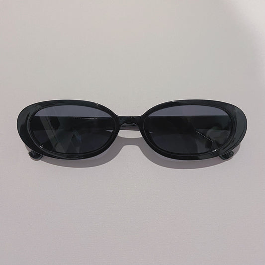 Black Retro Oval Glasses
